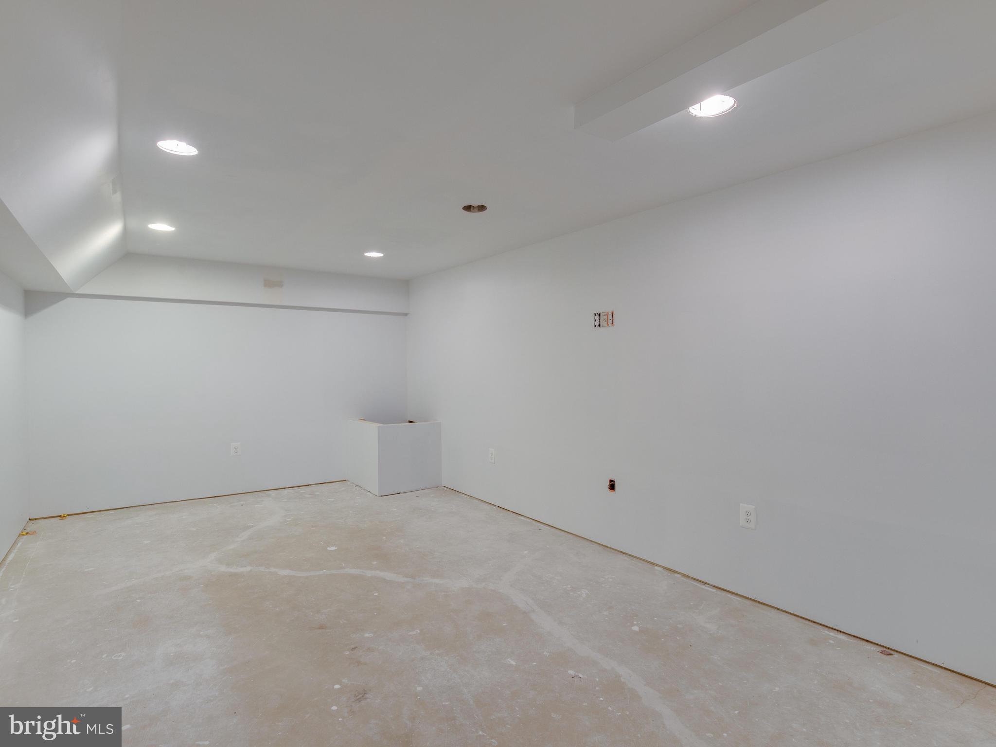 655 Friendship Road Westminster, MD 21157 - Photo 40 of 46 Gallery Image 40