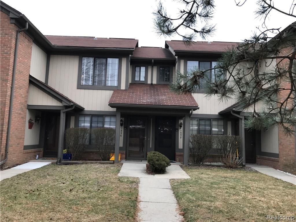 1556 Meadowside Drive Rochester Hills, MI 48307 - Photo 2 of 19