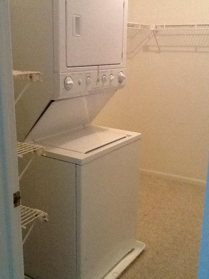 22745 Southwest 66th Avenue, Unit 208 Boca Raton, FL 33428 - Photo 13 of 16 edgewood washer:dryer