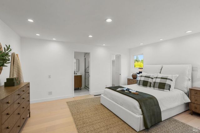 $1,395,000 | 456 Alameda De La Loma, Novato, CA 94949