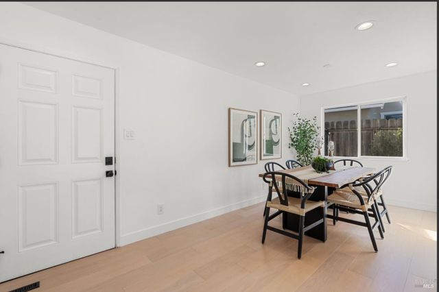 $1,395,000 | 456 Alameda De La Loma, Novato, CA 94949