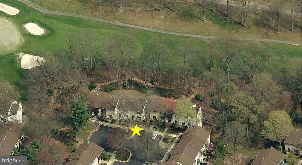 2015 Golf Course Drive Reston, VA 20191 - Photo 2 of 30 Exterior (Front)