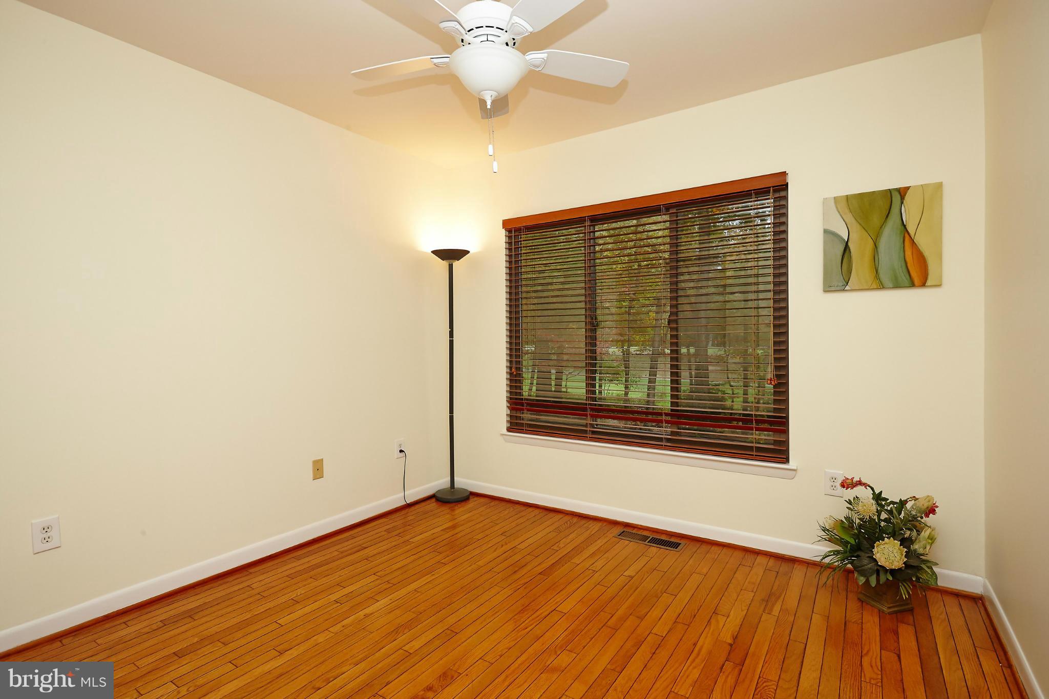 2015 Golf Course Drive Reston, VA 20191 - Photo 21 of 30 Bedroom 2