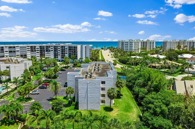 a car parked in front of a building