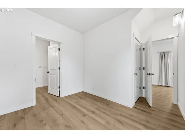 $379,000 | 5592 Burnett Avenue, Unit A, Eugene, OR 97402