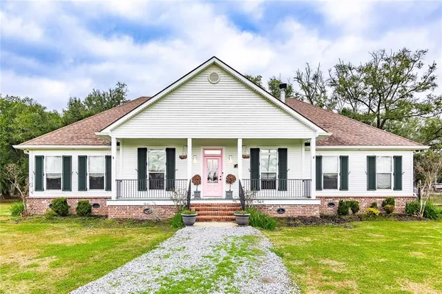$475,000 | 200 Ciravola Lane, Boutte, LA 70039