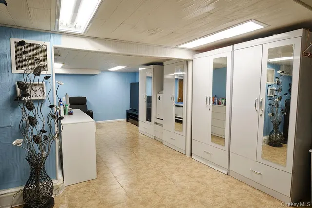 a view of a hallway with closet