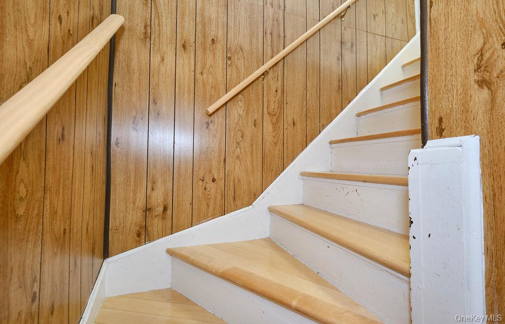 230-09 87th Avenue Queens, NY 11427 - Photo 10 of 22 a view of entryway