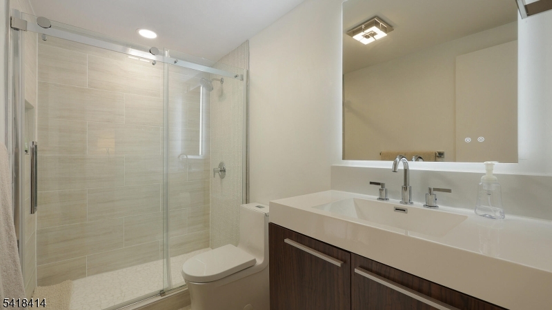 22 Riverside Drive, Unit B 7 Cranford, NJ 07016 - Photo 18 of 24