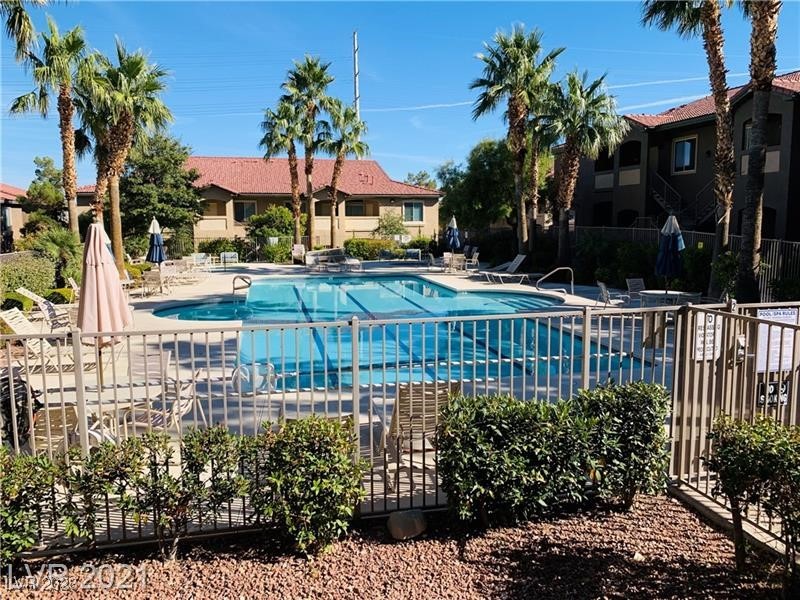 3355 Cactus Shadow Street, Unit 101 Las Vegas, NV 89129 - Photo 4 of 15