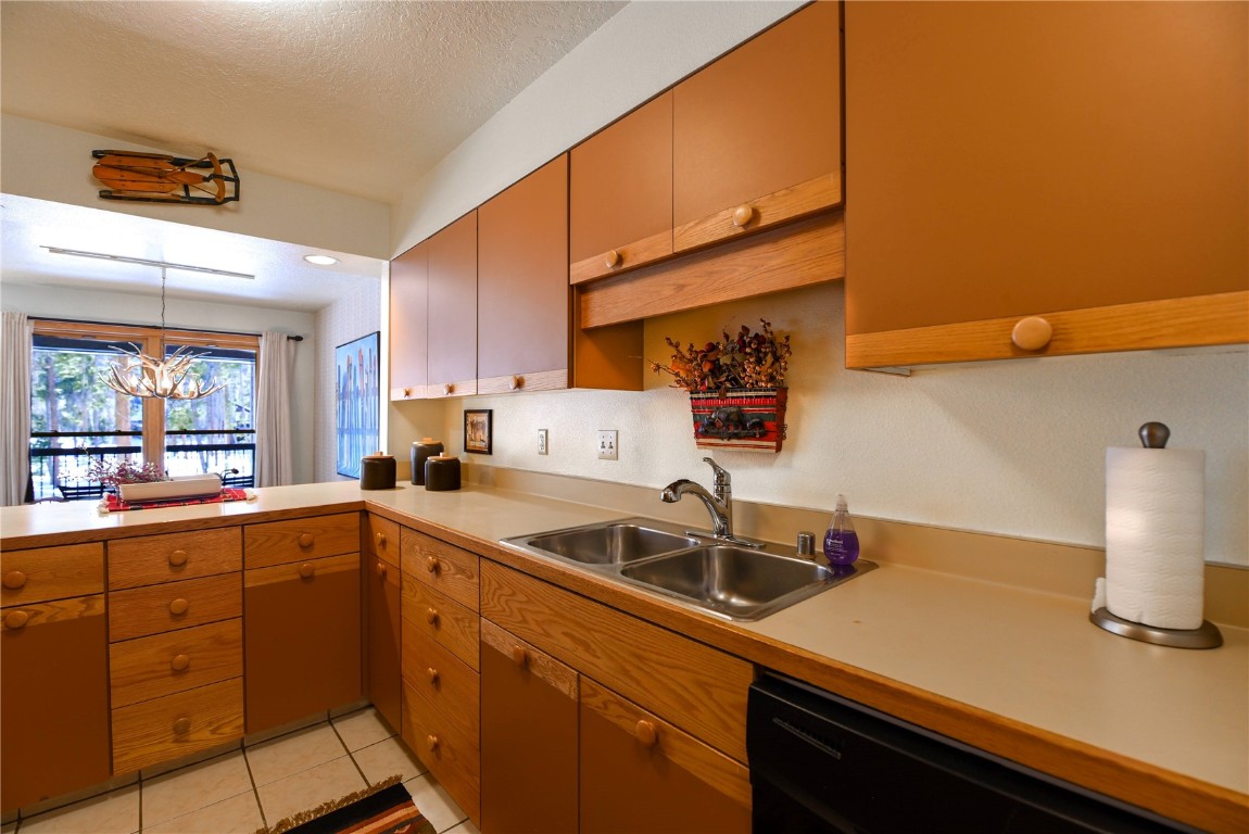240 Tennis Club Road, Unit 1672 Keystone, CO 80435 - Photo 10 of 23 Gallery Image 10