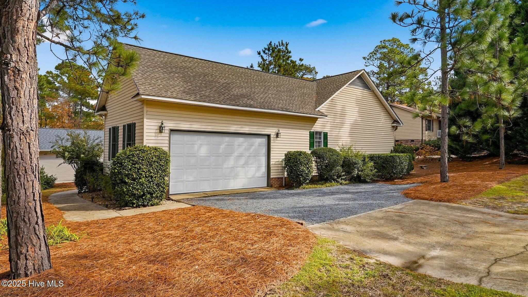 220 Spring Lake Drive Pinehurst, NC 28374 - Photo 3 of 37 3_DSC00022 copy