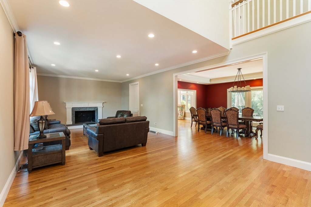 103 Levbert Road, Unit 103 Newton, MA 02459 - Photo 4 of 39