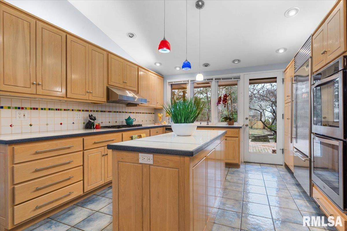 1906 South Illini Road Springfield, IL 62704 - Photo 19 of 31