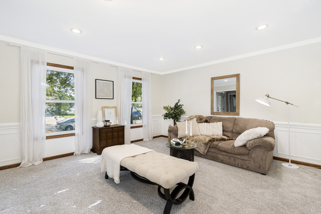 1712 Mundelein Road Naperville, IL 60565 - Photo 11 of 42 a living room with furniture and a window