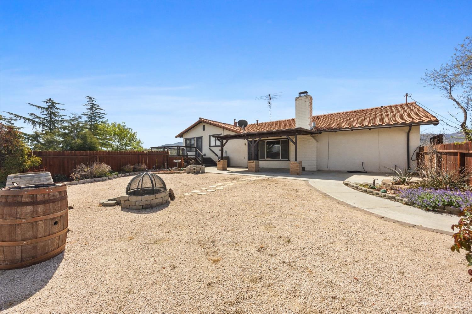 20875 Oak Street Tehachapi, CA 93561 - Photo 51 of 52 Gallery Image 51