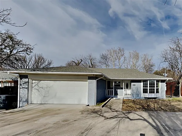 $2,145 | 2141 Province Lane, Dallas, TX 75228