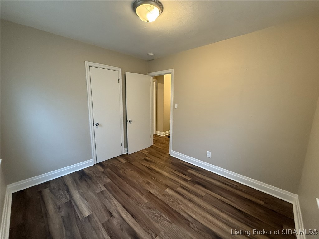 810 Sprague Street Clarksville, IN 47129 - Photo 16 of 41