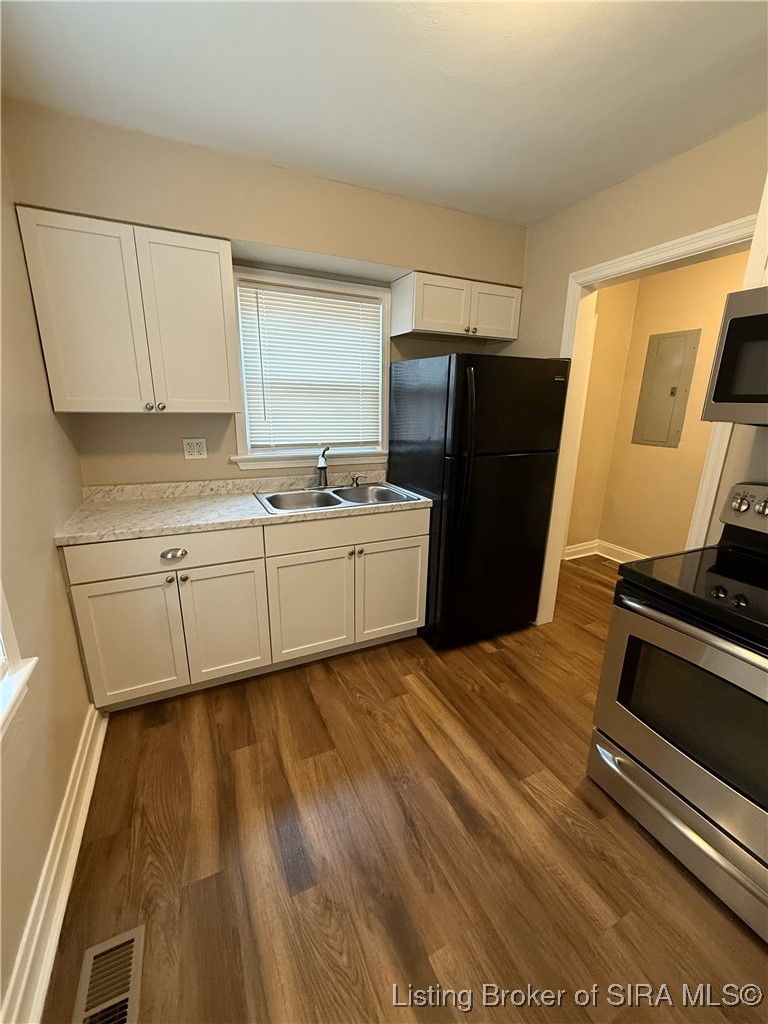 810 Sprague Street Clarksville, IN 47129 - Photo 27 of 41