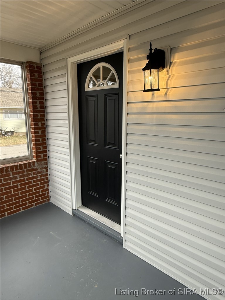 810 Sprague Street Clarksville, IN 47129 - Photo 5 of 41