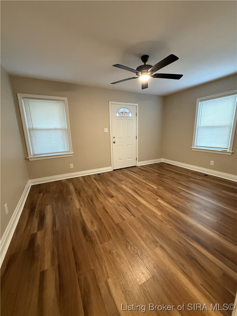 810 Sprague Street Clarksville, IN 47129 - Photo 9 of 41