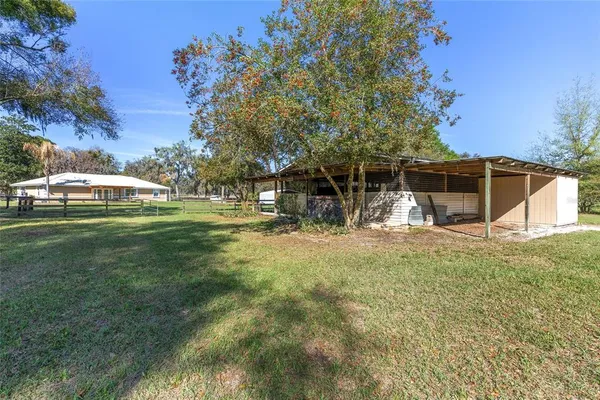 $450,000 | 205 East Highway 318, Citra, FL 32113