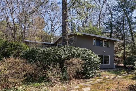$1,790,000 | 3 Compton Circle, Lexington, MA 02421