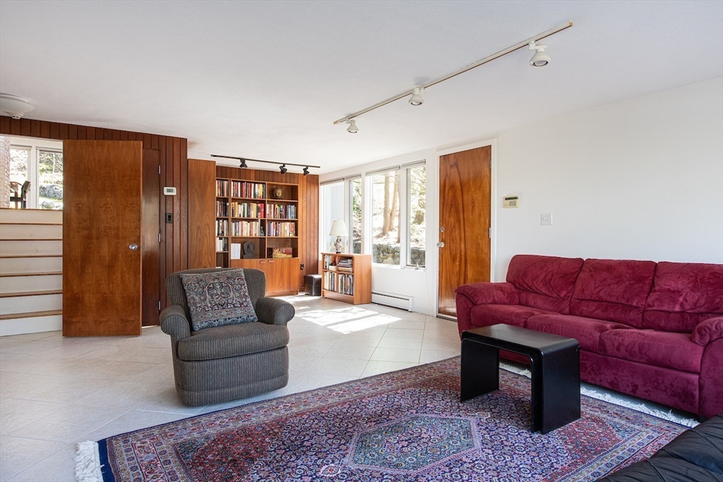 3 Compton Circle Lexington, MA 02421 - Photo 27 of 36