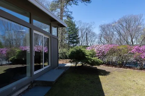 $1,790,000 | 3 Compton Circle, Lexington, MA 02421