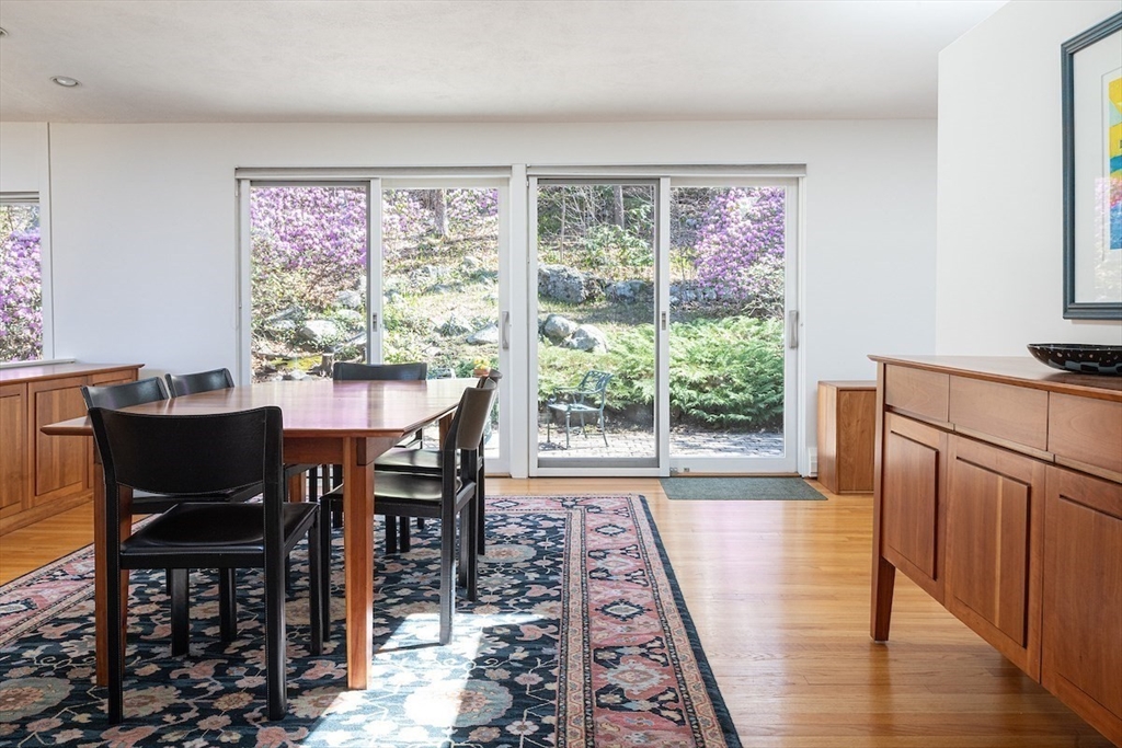 3 Compton Circle Lexington, MA 02421 - Photo 8 of 36
