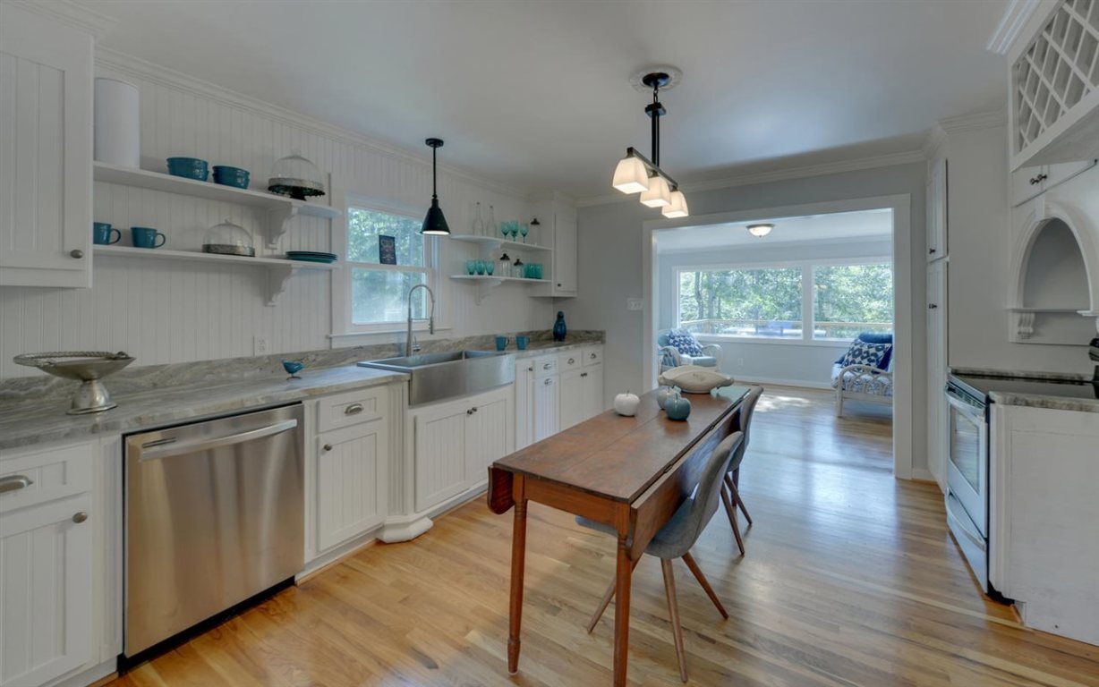 2698 Ridge Road Hartwell, GA 30643 - Photo 9 of 32 Gallery Image 9