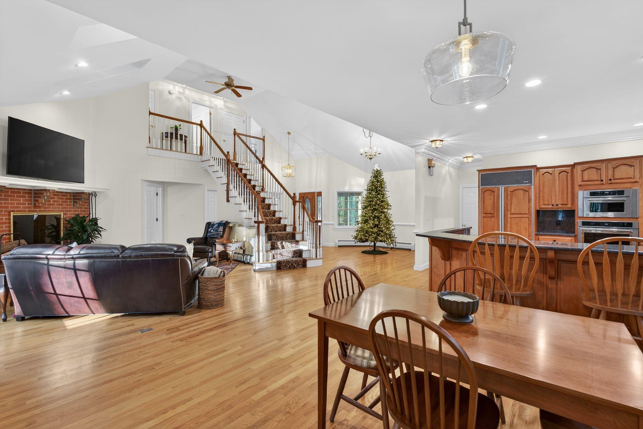 14 Vines Road Saco, ME 04072 - Photo 22 of 62 33_DSC00819