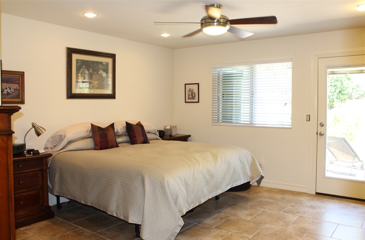 949 Woodcreek Road Fallbrook, CA 92028 - Photo 11 of 25