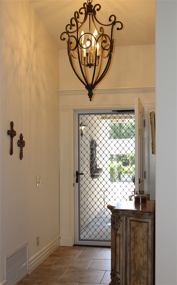 949 Woodcreek Road Fallbrook, CA 92028 - Photo 10 of 25