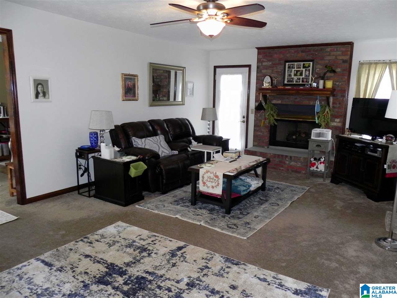 1703 Roundhill Road Weaver, AL 36277 - Photo 5 of 37