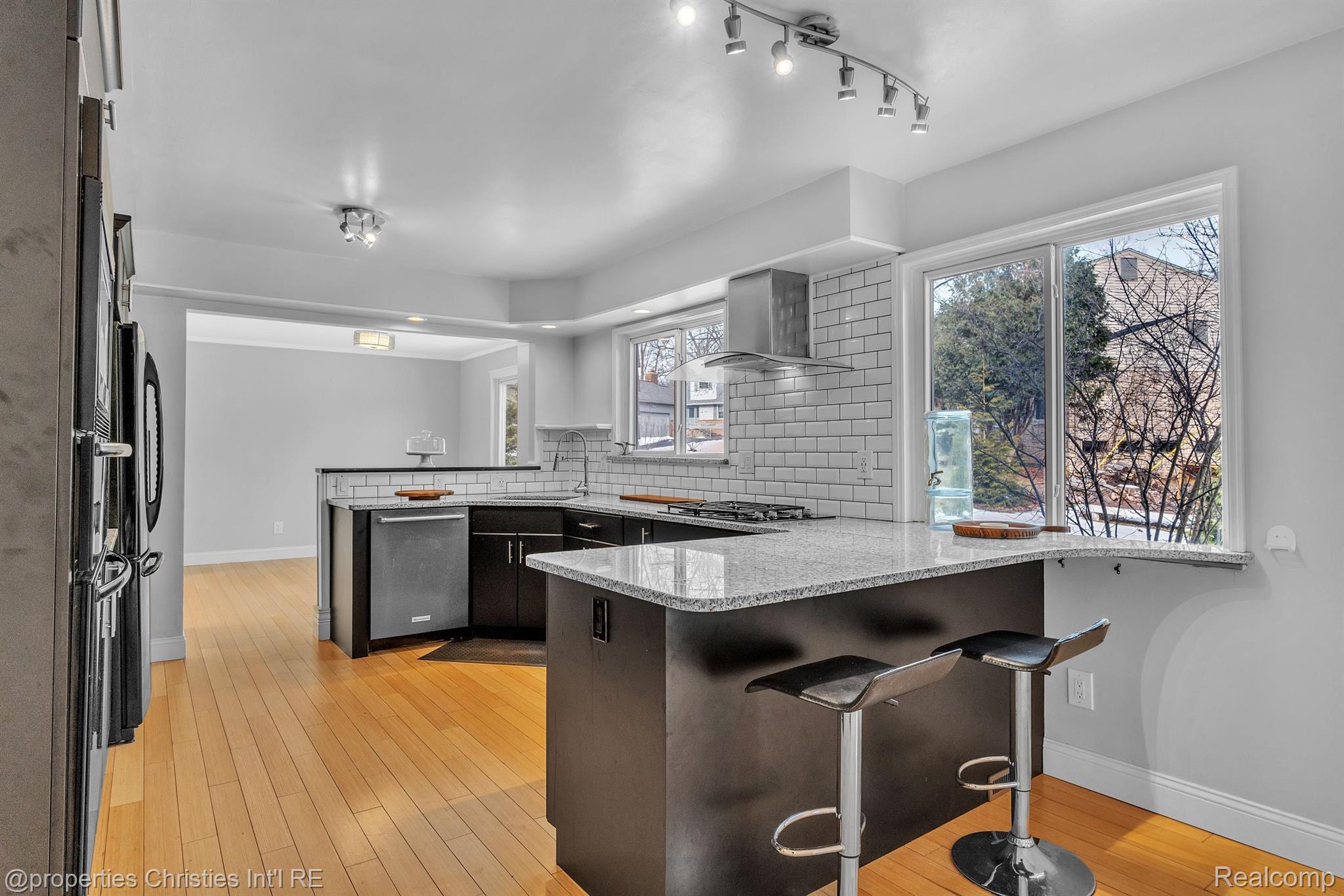 2554 Peterboro Road West Bloomfield, MI 48323 - Photo 17 of 56 Gallery Image 17