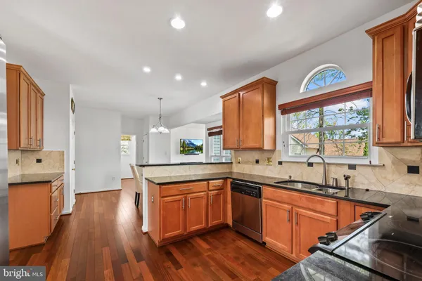 $849,000 | 46792 Trailwood Place, Sterling, VA 20165