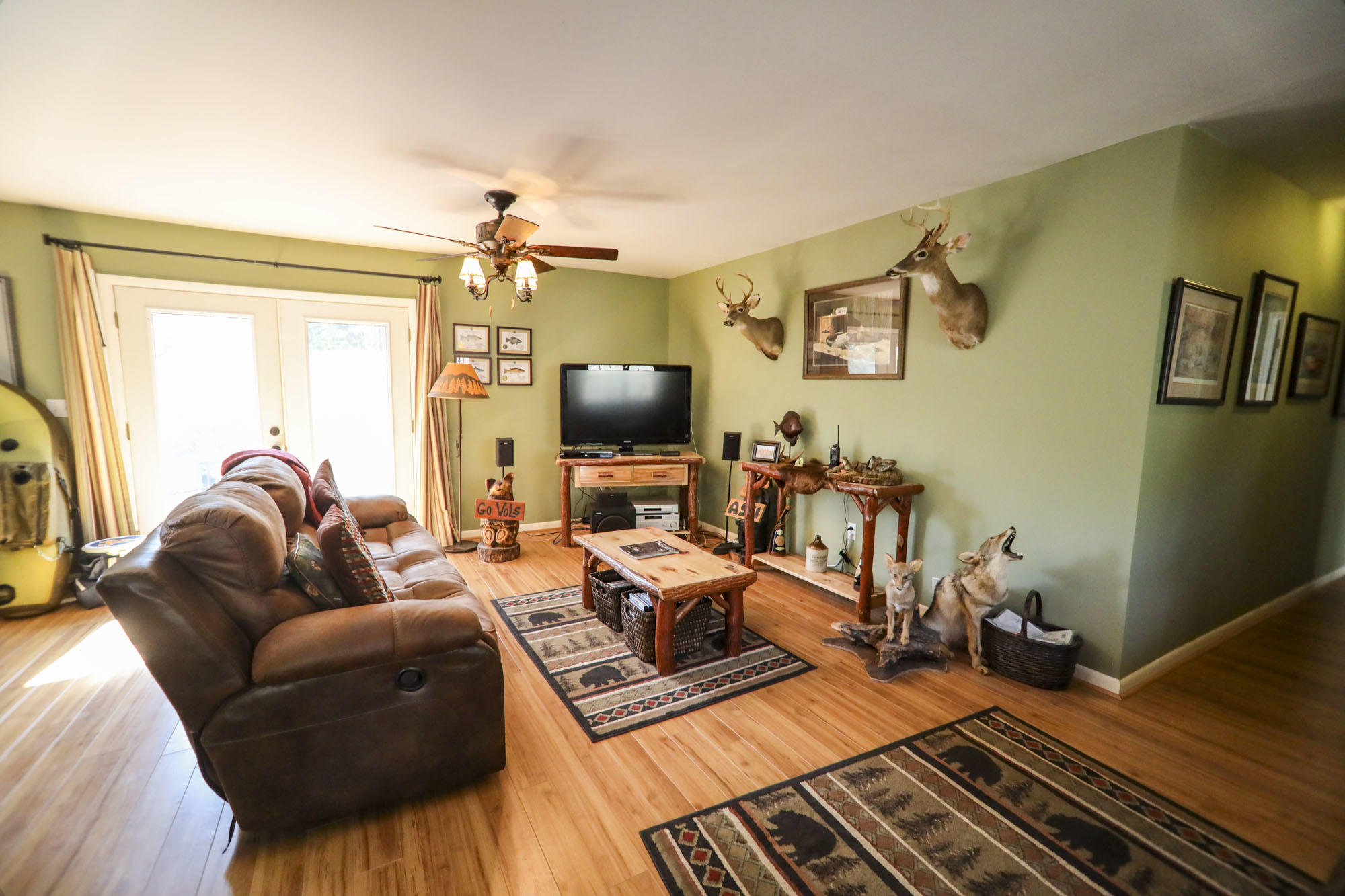 1852 Chestnut Hill Road Dandridge, TN 37725 - Photo 9 of 32 10