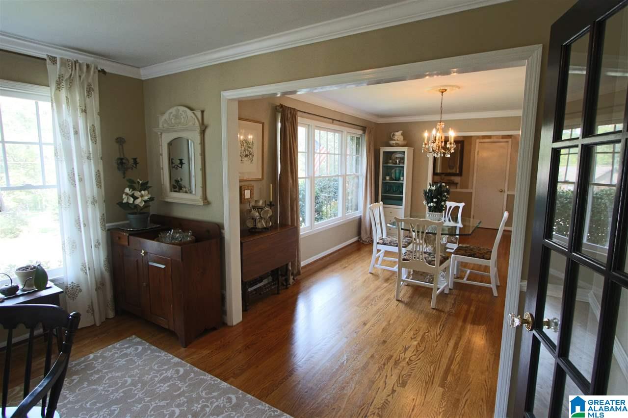 1753 Cornwall Road Birmingham, AL 35226 - Photo 5 of 36