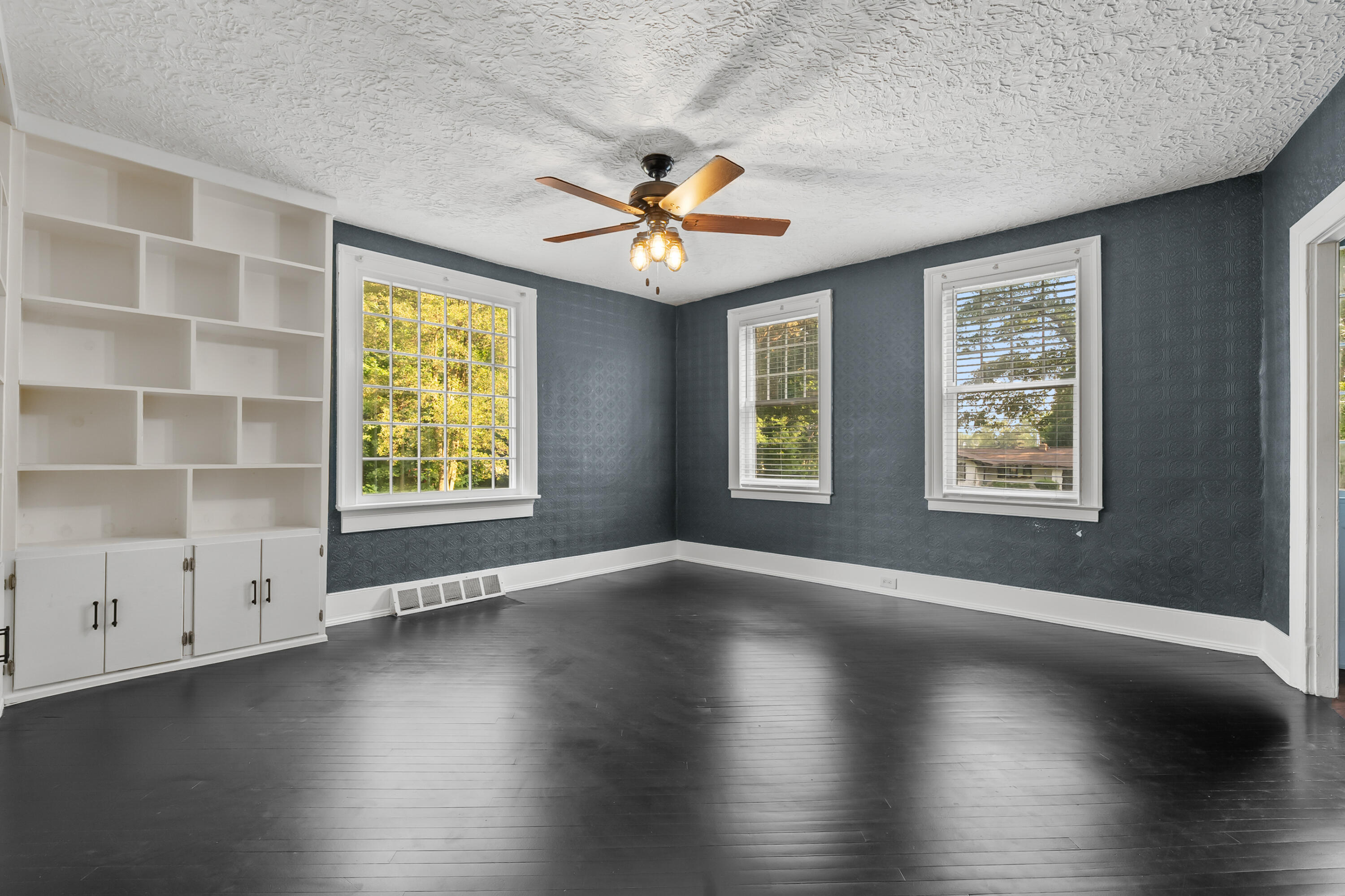 1020 Miller Road Plainwell, MI 49080 - Photo 7 of 54 Miller Rd 1020 Plainwell 49080-7