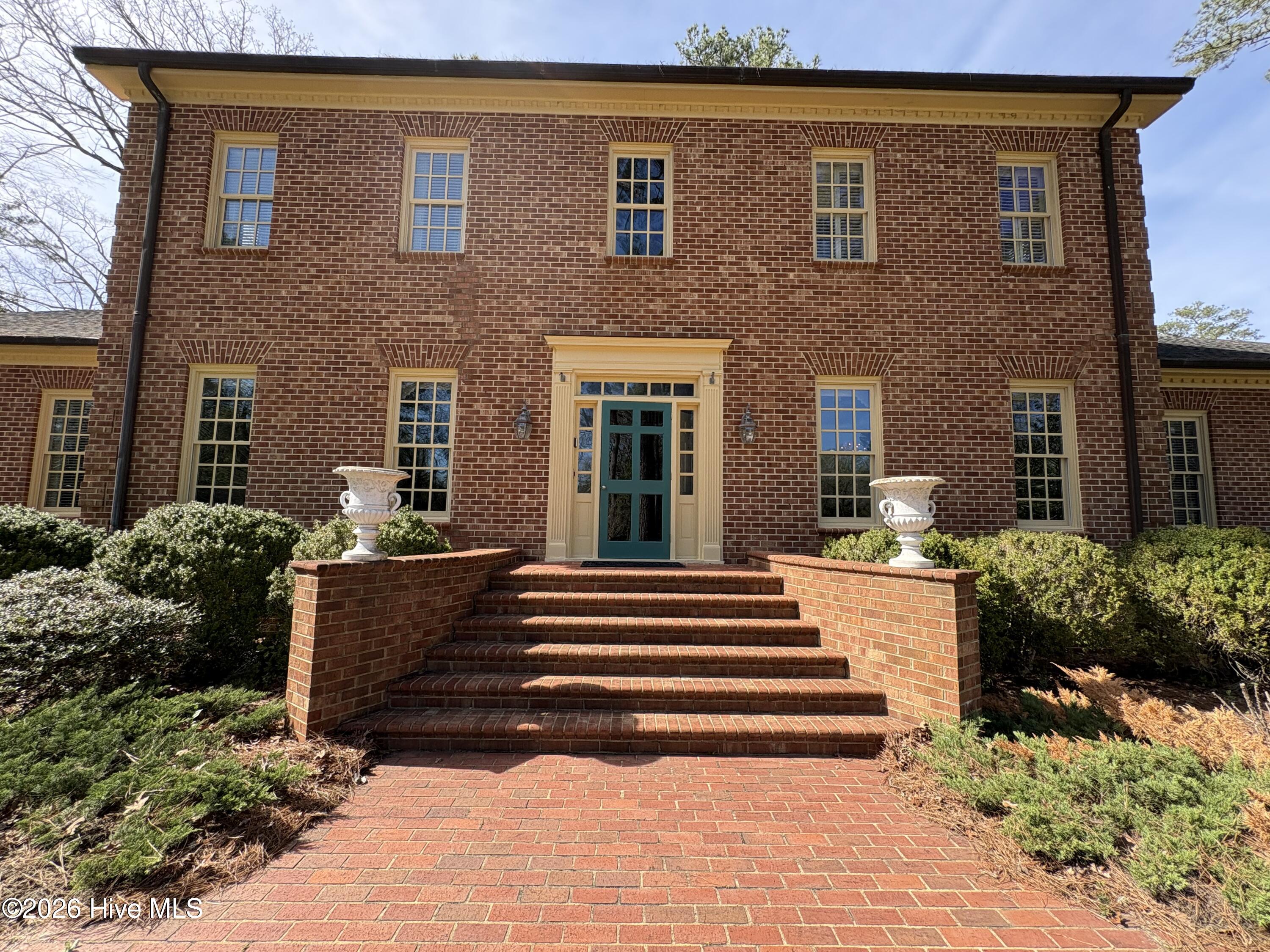 214 Alderson Road Washington, NC 27889 - Photo 3 of 49 214 3