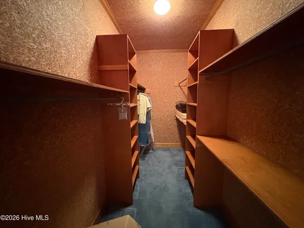 $739,900 | 214 Alderson Road, Washington, NC 27889