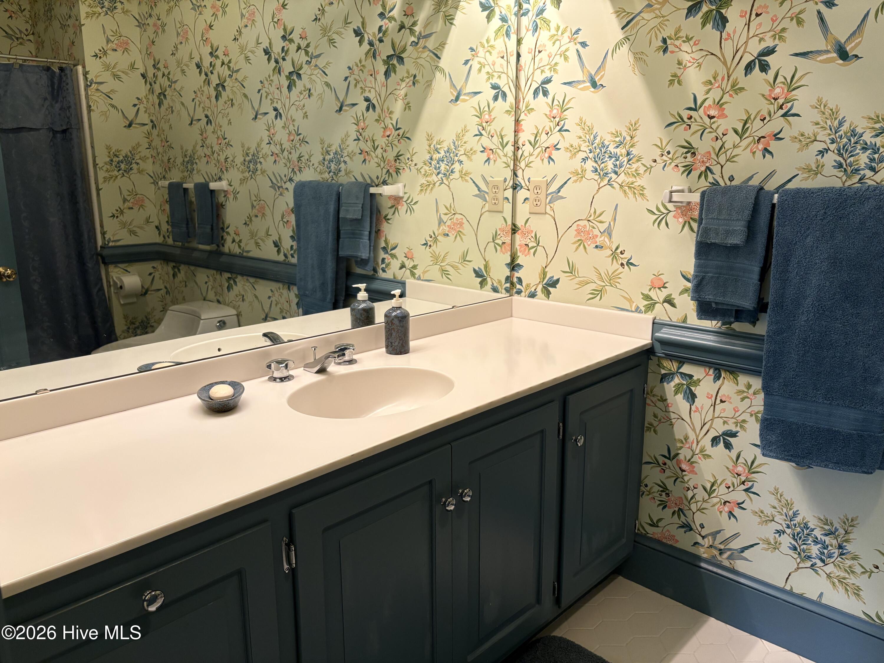 214 Alderson Road Washington, NC 27889 - Photo 47 of 49 Second floor primary en-suite