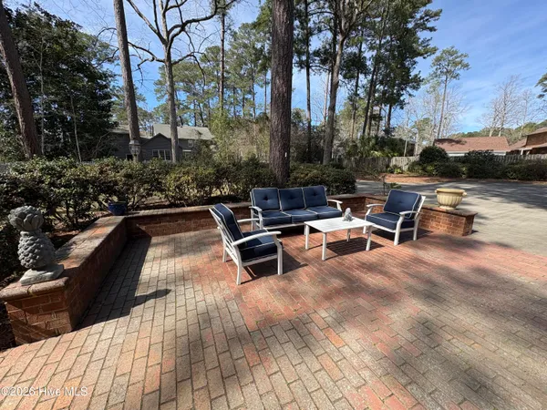 $739,900 | 214 Alderson Road, Washington, NC 27889