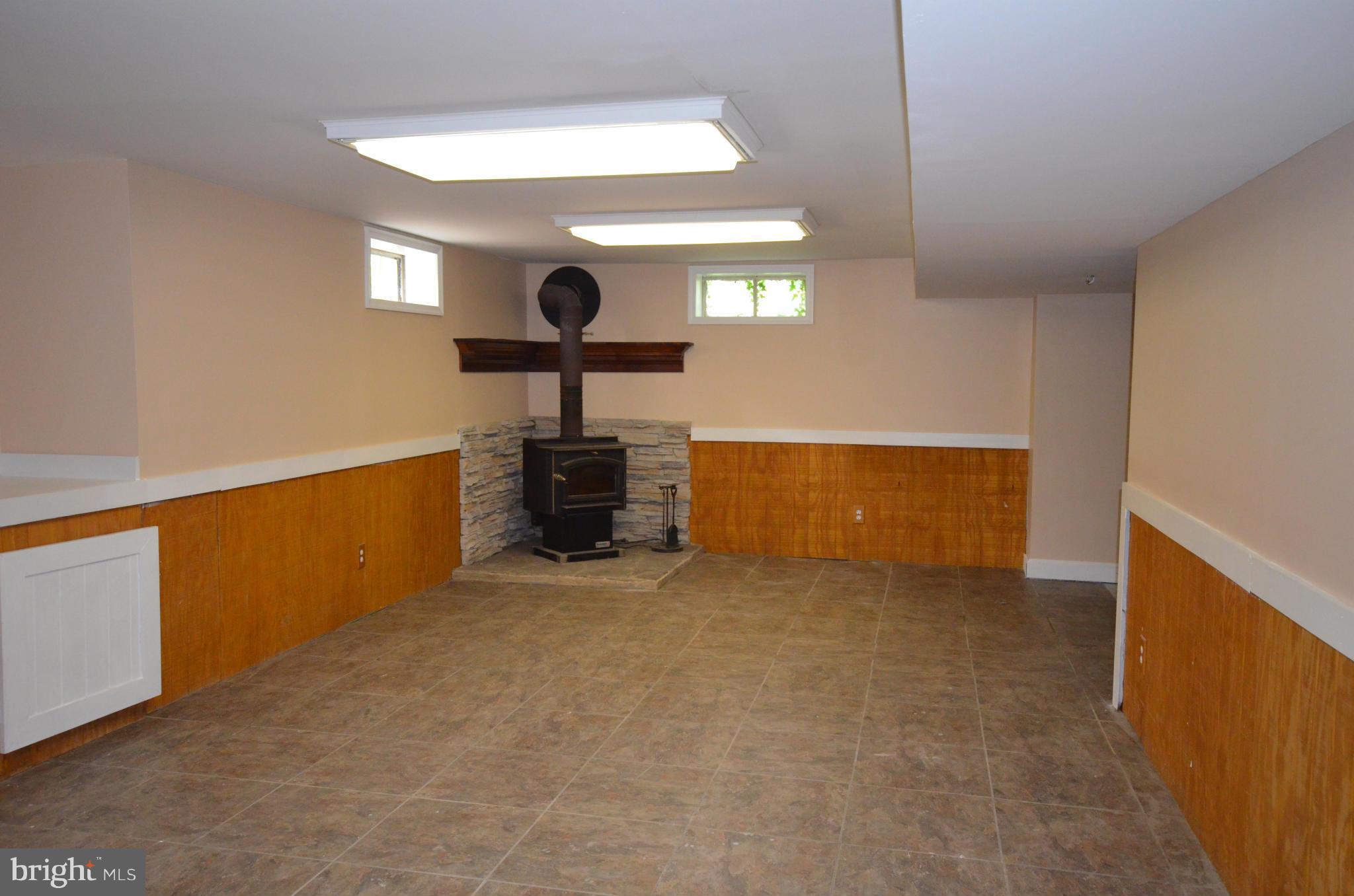 6043 Cipriano Road Lanham, MD 20706 - Photo 17 of 27 Recreation Room