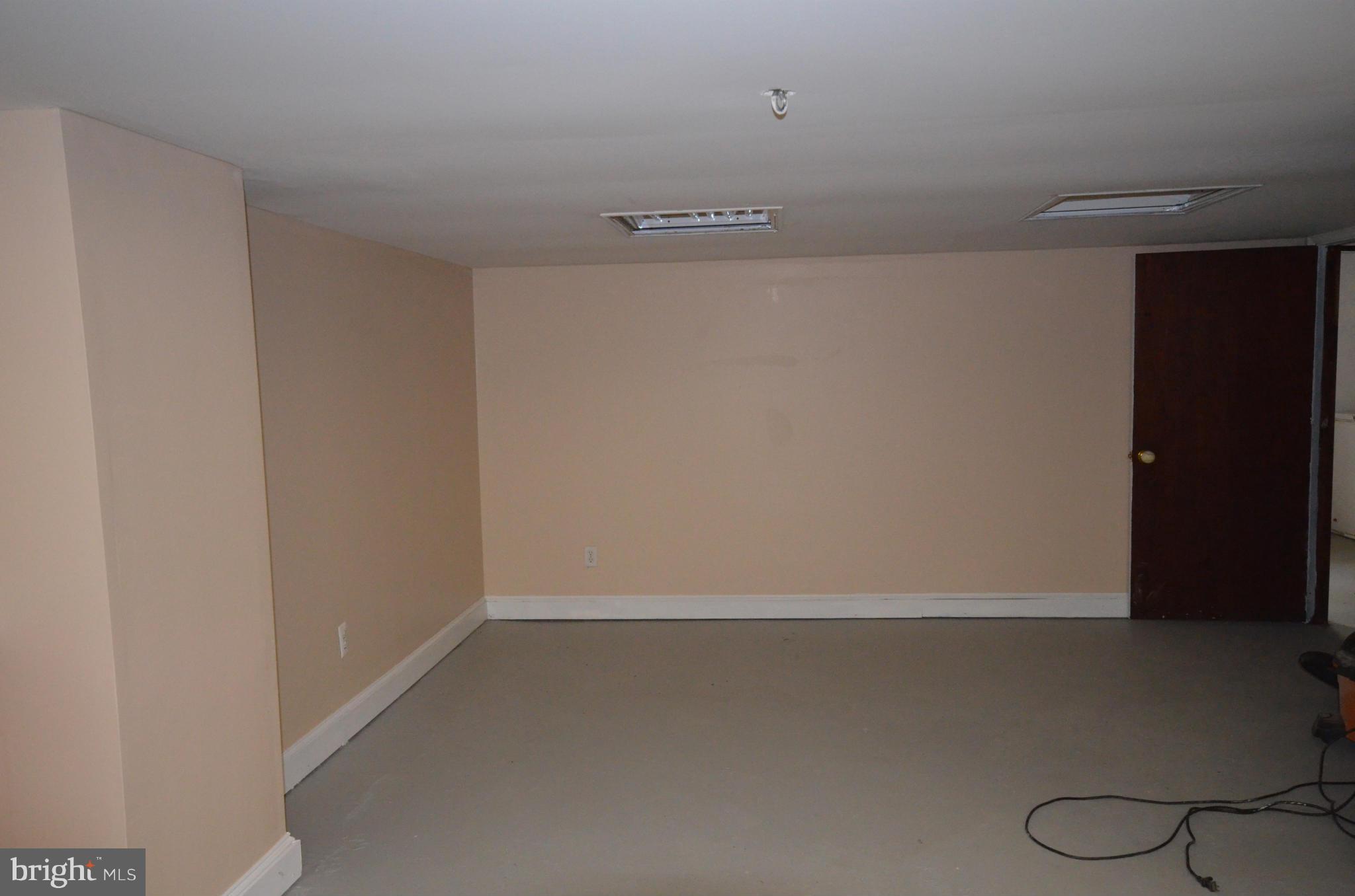 6043 Cipriano Road Lanham, MD 20706 - Photo 19 of 27 Lower Level Den
