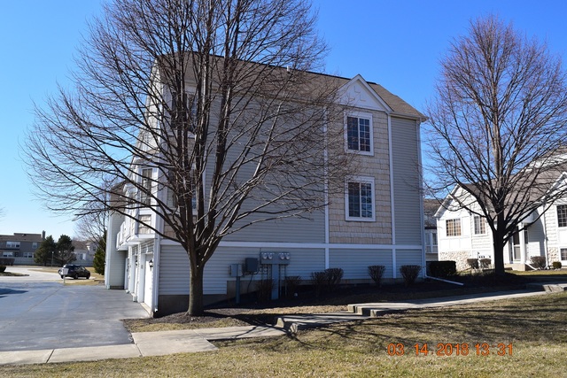 3186 Ketch Court Aurora, IL 60503 - Photo 3 of 13