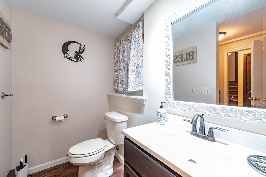 129 White Oak Road Springfield, MA 01128 - Photo 25 of 39