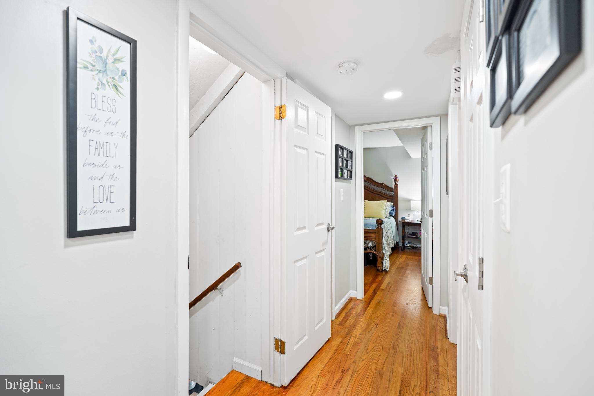 10012 Ellis Road Manassas, VA 20111 - Photo 48 of 54 a view of a hallway with interior of the house