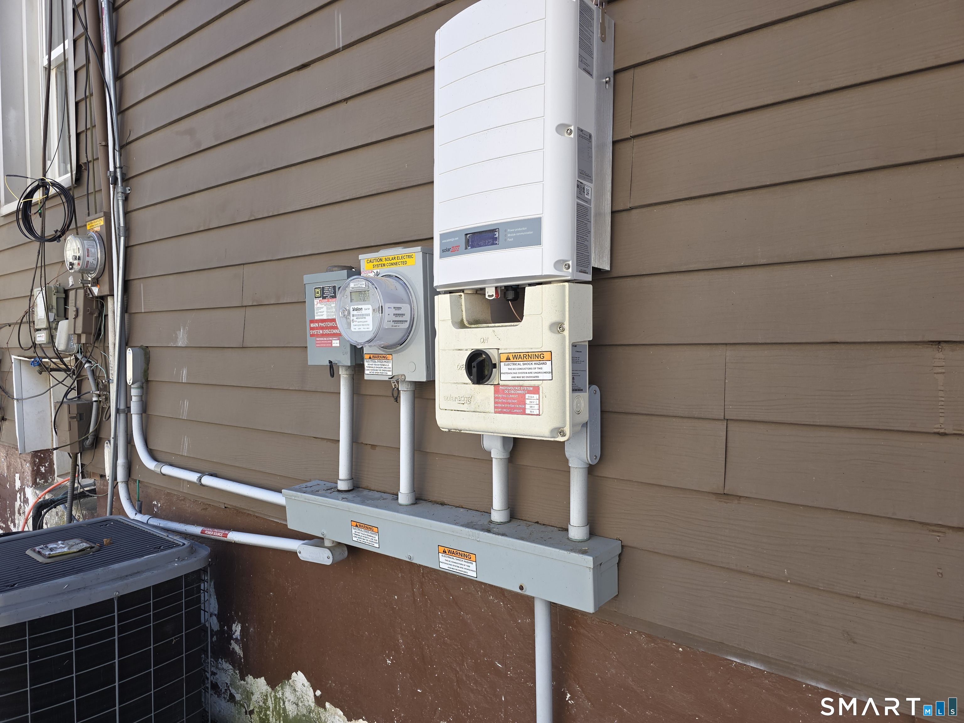 891 Pearl Lake Road Waterbury, CT 06706 - Photo 3 of 8